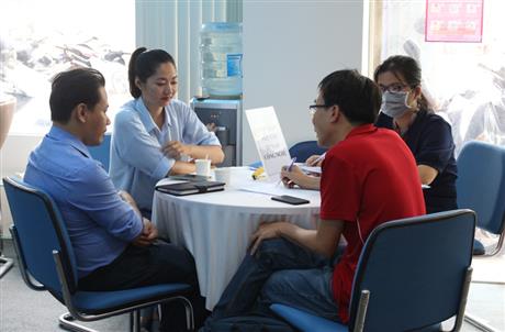 Khảo sát nhu cầu, hỗ trợ kết nối tại Techmart Công nghệ sinh học trực tuyến 2021